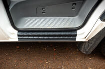 Volkswagen Crafter 2006-2016 Einstiegsleisten Abdeckungen EuroCap (2 Stk, ABS) Foto 1