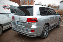 Toyota Land Cruiser 200 2007-2021 Bodykit 2016-2021 (Executive 2021) Schwarz Foto 7