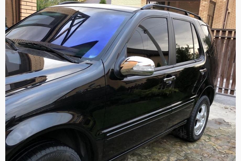 Mercedes ML W163 1997-2005 Spiegelabdeckungen (2 Stk, Edelstahl) Image