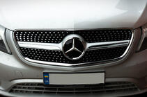Mercedes Vito/V-class W447 2014- Frontgrill Diamond (2014-2023 für Vito W447) Foto 3