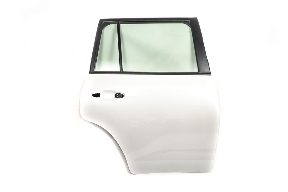 Toyota Land Cruiser 200 2007-2021 Kompletttür 2016+ (vorne rechts) Image