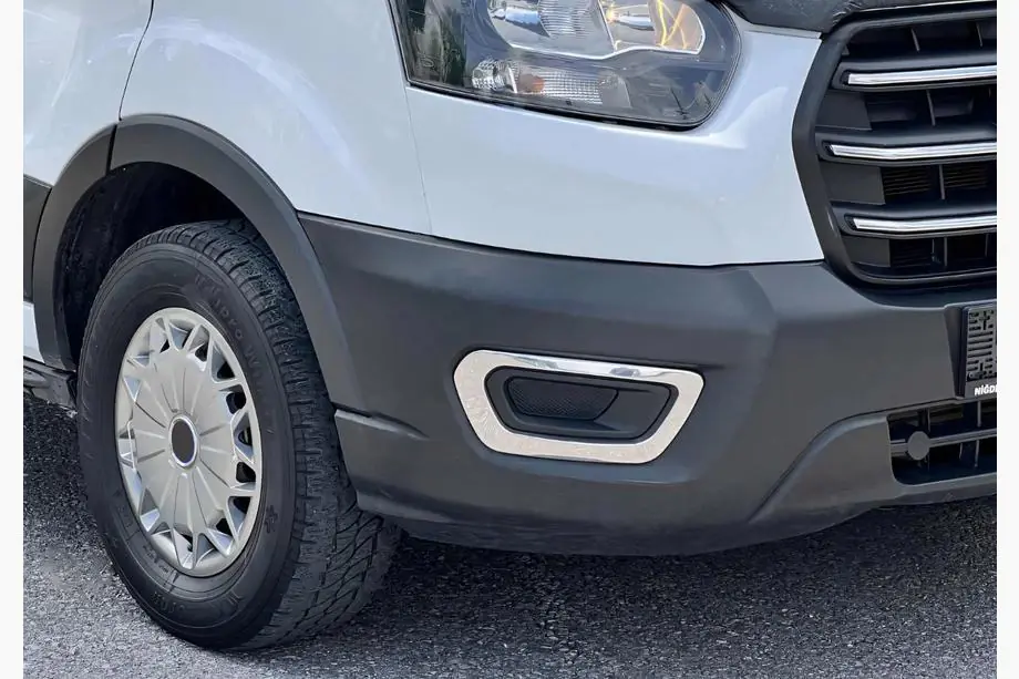 Ford Transit 2014- Abdeckungen für Nebelscheinwerfer 2019+ (2 Stk, Edelstahl) Image