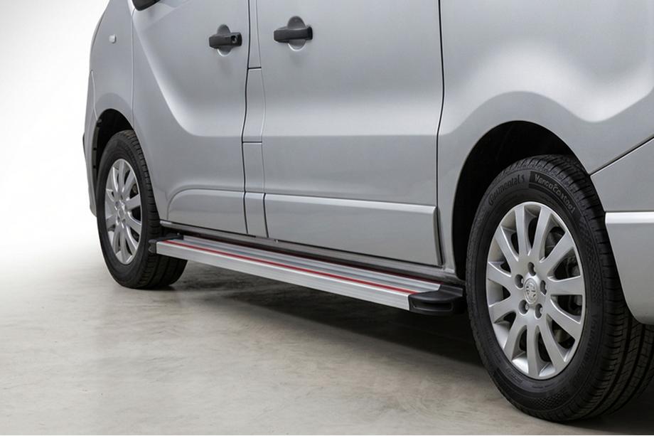 Renault Trafic 2015- Seitenschweller Maya Rot-Grau (2 Stk., Aluminium) Langversion Image