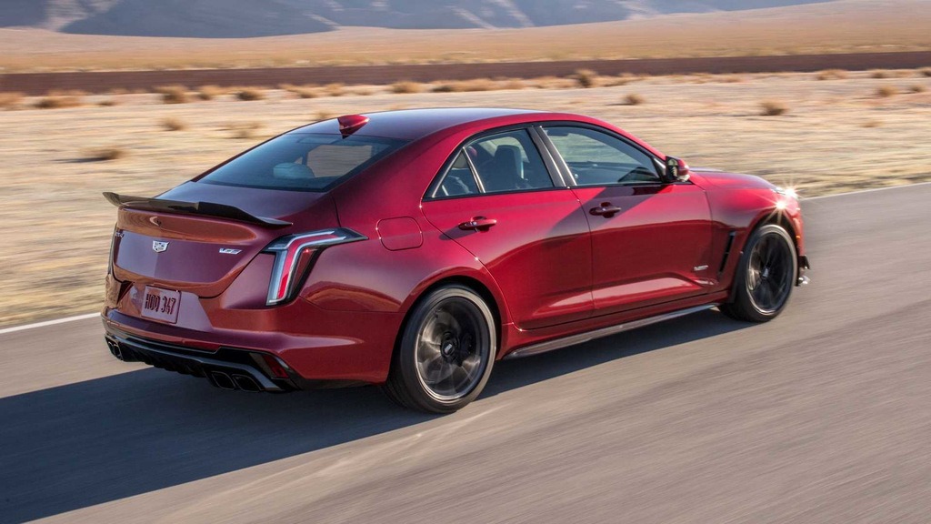 Cadillac CT4-V Blackwing: "aufgeladene" Kompaktlimousine mit einem 479 "Pferd" -Motor