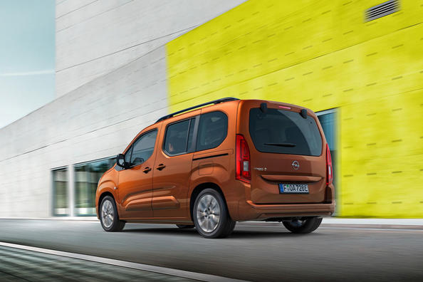 Es gab eine elektrische Modifikation des Kompaktwagens Opel Combo