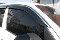 Volkswagen Amarok 2010-2022 Windabweiser mit Chromleiste (4 Stk, Niken) Foto 4