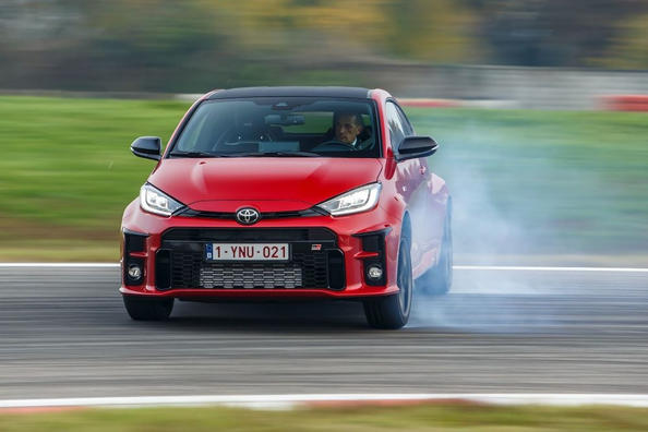 Sport Allrad-Schrägheck Toyota GR Yaris