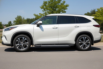 Acura MDX 2013-2020 Trittbretter Bosphorus Grey (2 Stk., Aluminium) Foto 1