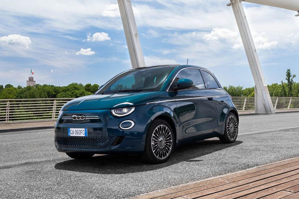 Fiat 500e elektrische Subcompact Fließheck Bewertung