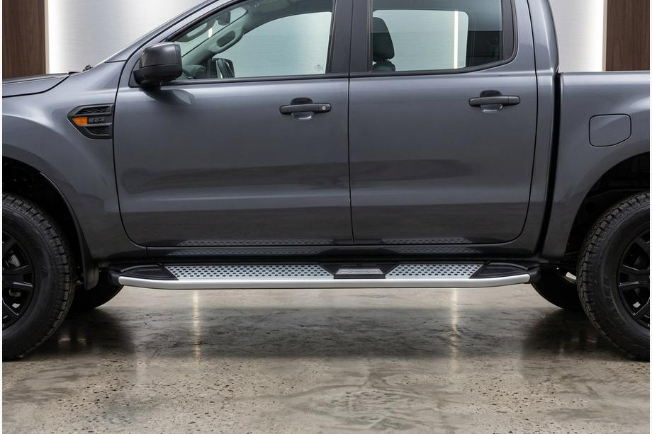 Ford Ranger 2007-2011 Seitenschweller Mevsim Grey (2 Stk., Aluminium) Image