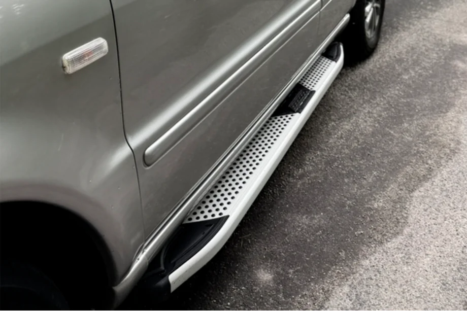 Mercedes ML W163 1997-2005 Seitenschweller Mevsim Grey (2 Stk., Aluminium) Image