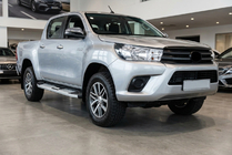 Toyota Hilux 2015- Seitenschweller Mevsim Grey (2 Stk., Aluminium) Foto 1