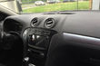Wie entferne ich einen Kratzer auf Plastik in einem Auto? Foto 1