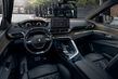 Überprüfung der aktualisierten Frequenzweiche des Peugeot 5008 der zweiten Generation Foto 7
