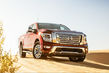Bewertung des aktualisierten Pickups Nissan Titan Foto 4