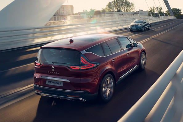 Bewertung des aktualisierten Minivans Renault Espace