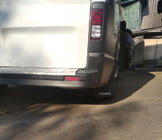 Opel Vivaro 2015-2019 Hintere passgenaue Schmutzfänger (Satz) Foto 2