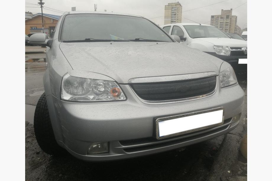 Chevrolet Lacetti 2003-2024 Wintergrill (SD/SW, oben) Glänzend Foto 2