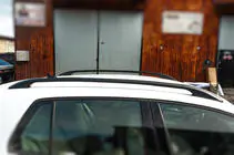 Volkswagen Golf 7/E-Golf 2012-2020 Dachreling OmsaLine Solid (2 Stk, schwarz) Foto 4