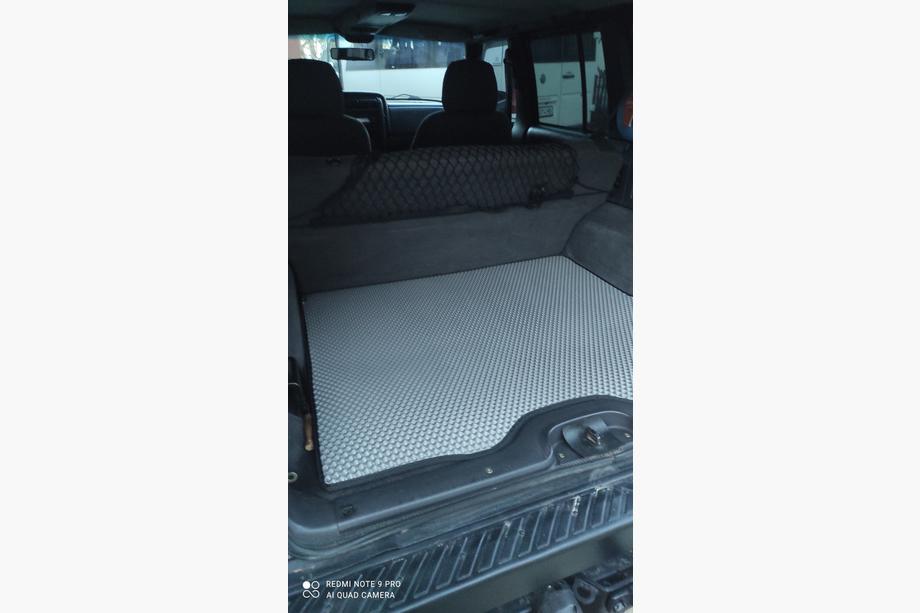 Jeep Cherokee XJ 1984-2001 Kofferraummatte EVA Grau Image
