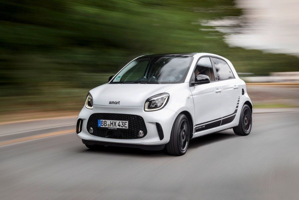 Elektrisches viertüriges Fließheck Smart EQ forfour