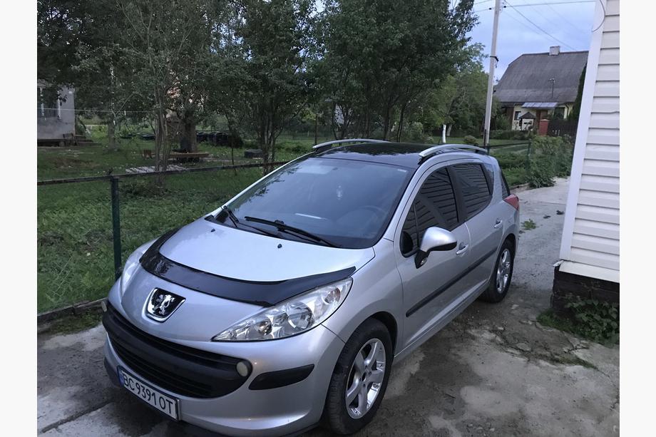 Peugeot 207 2006–2014 Motorhaubenschutz VIP Image