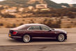 Bewertung der allradgetriebenen Luxuslimousine Bentley Flying Spur Foto 5