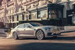 Bewertung der allradgetriebenen Luxuslimousine Bentley Flying Spur Foto 2