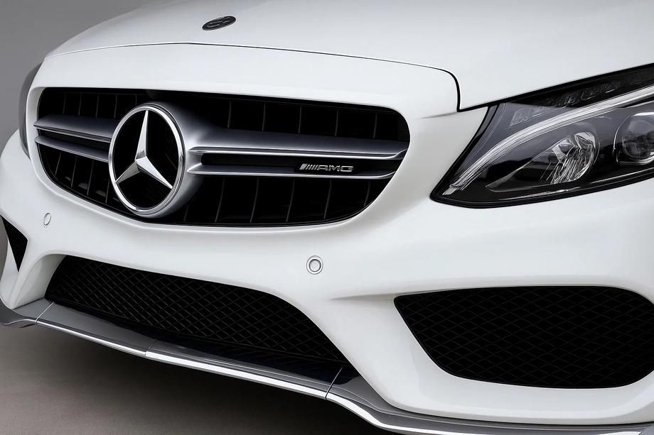 Mercedes C-сlass W205 2014-2021 Frontgrill C63-Design (für Avantgarde/AMG-Line/C43 AMG) Image