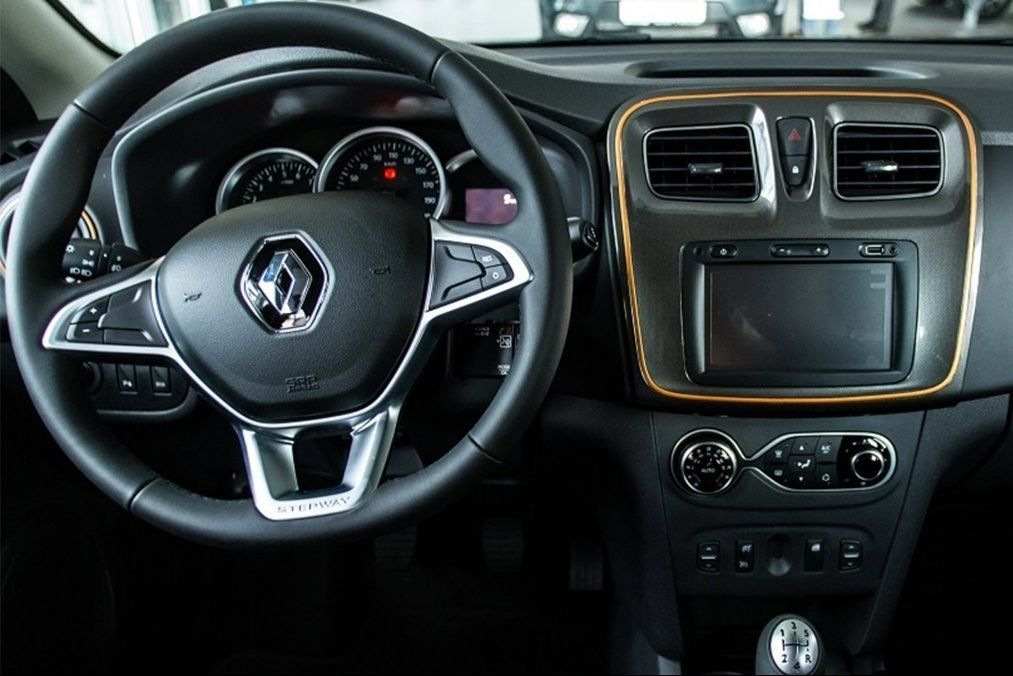 Geländewagen Renault Logan MCV Stepway