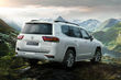 Rückblick auf die siebte Generation des Toyota Land Cruiser 300 SUV Foto 6