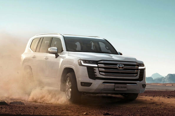 Rückblick auf die siebte Generation des Toyota Land Cruiser 300 SUV
