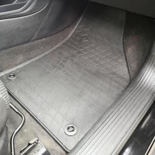 Gummimatten Stingray (4 Stk, Gummi) Dodge Dart 2012-2017 Foto 3