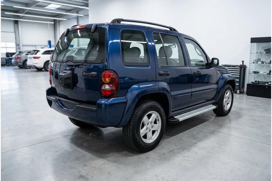 Jeep Cherokee/Liberty 2002-2007 Seitenschweller Maya V2 (2 Stk., Aluminium) Image