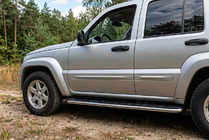 Jeep Cherokee/Liberty 2002-2007 Seitenschweller Maydos V1 (2 Stk., Aluminium) Foto 1