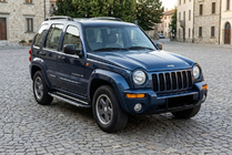 Jeep Cherokee/Liberty 2002-2007 Seitenschweller RedLine (2 Stk., Aluminium) Foto 1