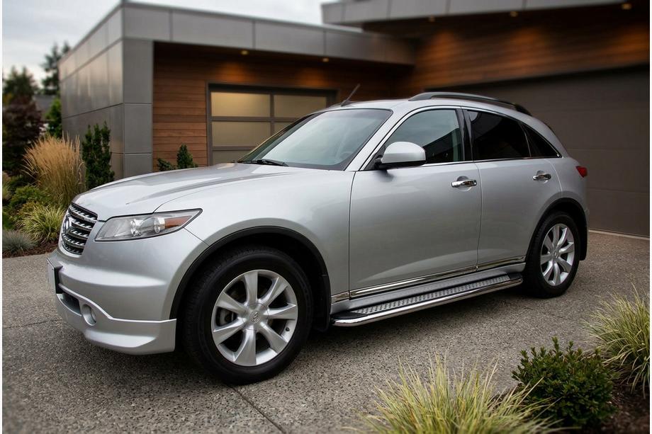 Infiniti FX 2003-2008 Trittbretter Maydos V2 (2 Stk., Aluminium) Image