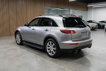 Infiniti FX 2003-2008 Seitenschweller Fullmond (2 Stk., Aluminium) Foto 1