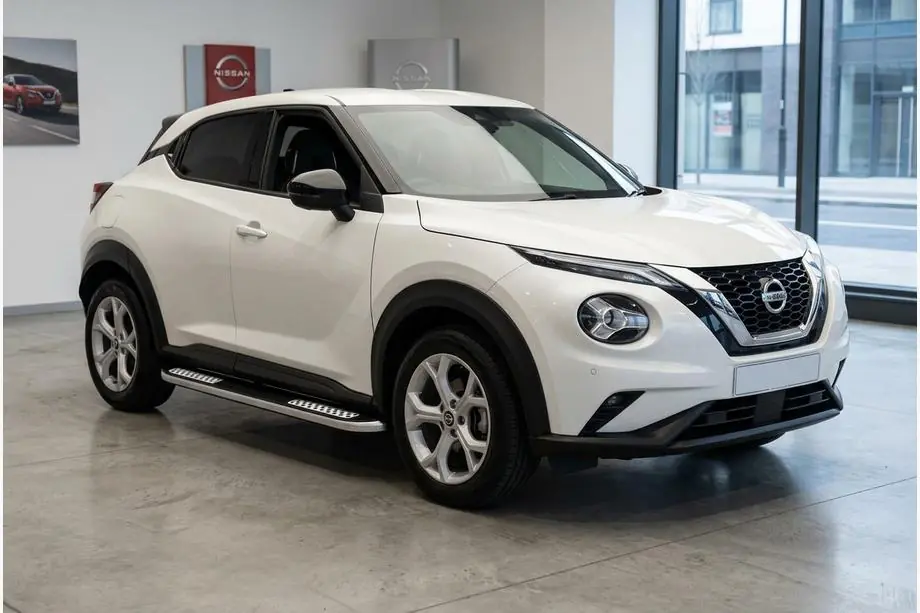 Nissan Juke 2020- Seitenschweller Tayga V2 (2 Stk., Aluminium) Image