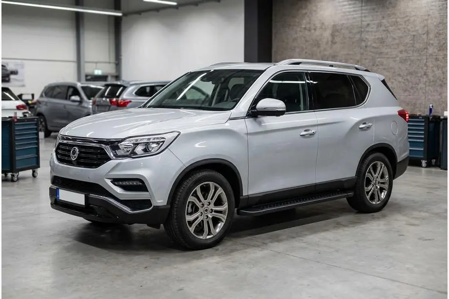 SsangYong Rexton II 2017- Trittbretter Allmond Black (2 Stk., Aluminium) Image