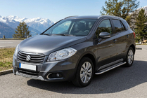 Suzuki SX4 S-Cross 2013-2016 Seitenschweller Maydos V2 (2 Stk., Aluminium & Edelstahl) Foto 1