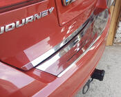 Dodge Journey 2008-2020 Heckstoßstangenschutz Carmos Edelstahl Foto 5