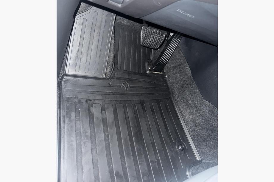 Toyota Highlander 2019- Gummimatten Stingray (6 Stk) Image