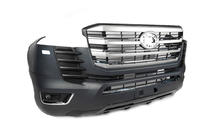 Toyota Land Cruiser 200 2007-2021 Facelift Kit auf LC 300 High-Line (V1) Foto 14