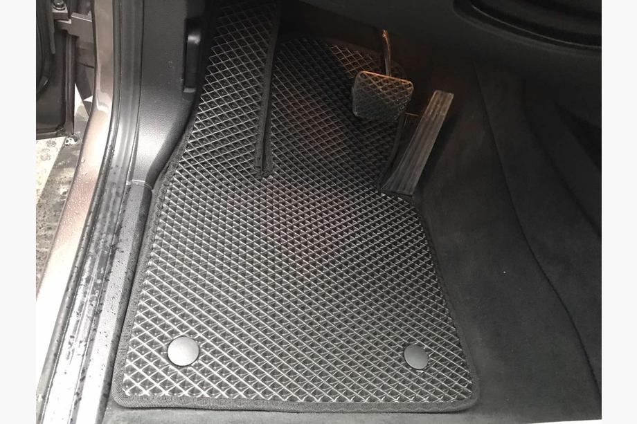 BMW X5 E70 2007-2013 EVA Fußmatten V-1 (schwarz) Image