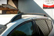 Ford Kuga/Escape 2013-2019 Dachreling Skyport (schwarz) Foto 3