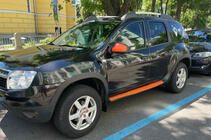 Renault Duster 2008–2017 Kotflügelverbreiterungen (4 Stk., schwarzes ABS) Foto 3