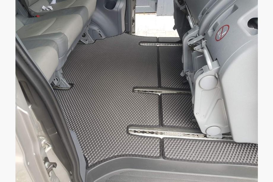 Mercedes Vito W639 2004-2014 EVA V2 Fußmatten (Nur Abholung, Komplettset, Schwarz) Foto 1