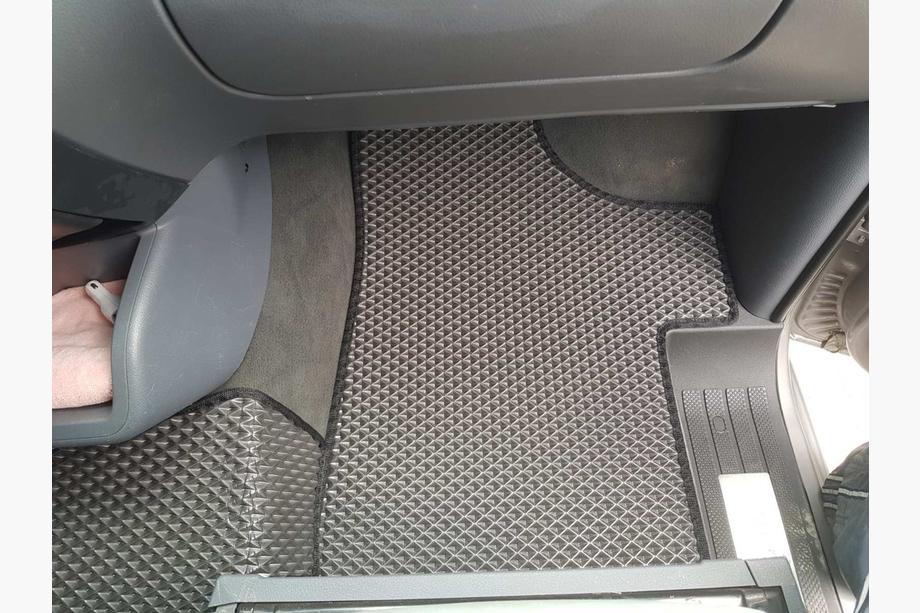 Mercedes Vito W639 2004-2014 EVA V2 Fußmatten (Nur Abholung, Komplettset, Schwarz) Foto 13