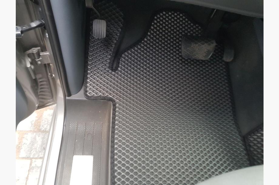 Mercedes Vito W639 2004-2014 EVA V2 Fußmatten (Nur Abholung, Komplettset, Schwarz) Foto 14